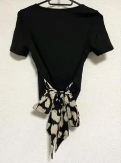 GYDA風 レオパードリボン付きブラック半袖Tシャツ