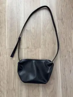 スタジオクリップ　舟形ワンマイルショルダーバッグ