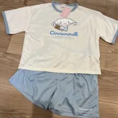 新品　シナモロール　上下セット　トップス　ショートパンツ