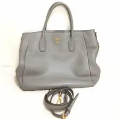 プラダバッグ 牛革