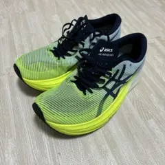 Item thumbnail for item a03b7018-fe5a-40e7-a5dc-4b9f6e80b9de