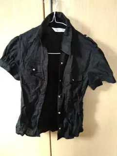 半袖シャツ