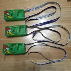 お値引き　ウッディ・ウッドペッカー ストラップ付き写ルンですケース 3個セット