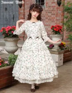 専用*イノセントワールド　ロイヤルストロベリースカラップドレス　サックス Innocent World Online Shop