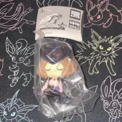 ② ペルソナ ノワール 肩ズン ガチャガチャ フィギュア