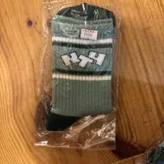 NTHロゴ入りグリーンソックス