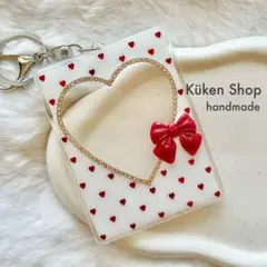 Item thumbnail for item 491c35bc-4a0b-41d0-a50a-d5d452fbc7c5