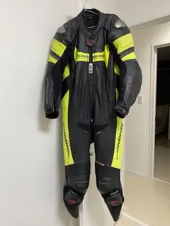 Komine 革ツナギ S/M ブラック/イエロー Webike | KOMINE コミネ S-54 レザースーツ(02-054