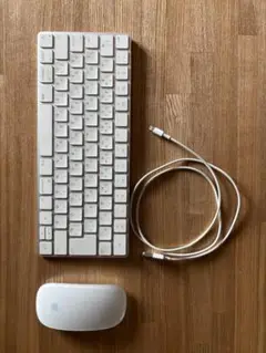 Magic Mouse, Magic Keyboard