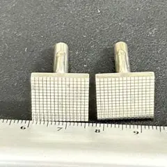 Item thumbnail for item 2d2b6326-1366-4094-88c7-35a40c1a2c10