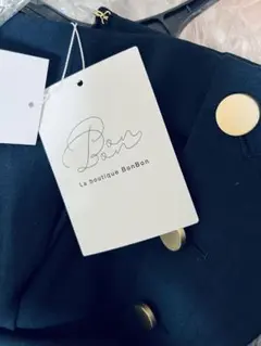 Item thumbnail for item a1e36b6a-f1cb-4da4-8d55-5c5794c45610