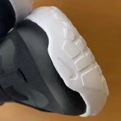 【美品】Nike ナイキ ブラック　21.5cm