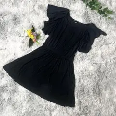【DSC×UNIQLO】 膝丈ワンピース M コラボ品 黒 レーヨン 袖フリル