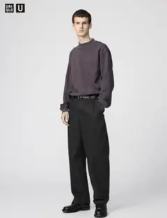 UNIQLO ワイドフィットチノ