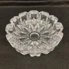 クリスタル デザイン 灰皿　レトロ　⭐︎