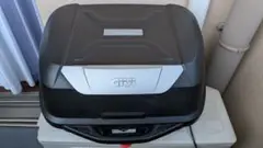 Item thumbnail for item 235cf194-1fbc-4287-94e6-b6f9b87a2a5b