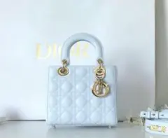 Dior ライトブルー キルティングバッグ