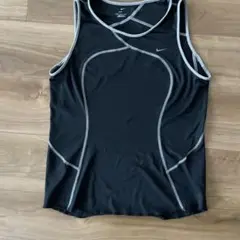 Nike Dri-FIT 黒 タンクトップ L