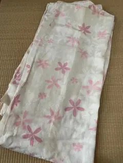 長襦袢 白地にピンクの花柄