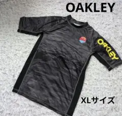 OAKLEY ラッシュガード　XLサイズ