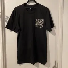 adidas ブラック Tシャツ ポケット付き