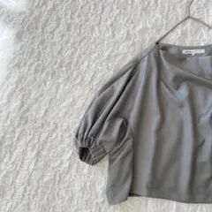 ♬ゼロエイトサーカス 08sircus ボートネックグロスサテンプルオーバー