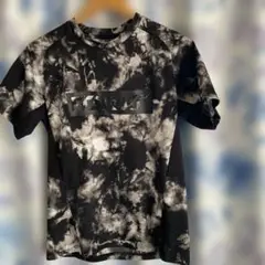 PUMA タイダイ柄 Tシャツ Sサイズ