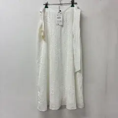 ZARA ロングスカート 刺繍デザイン　ベルト付　白　M ●32