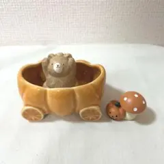 くまさんのかぼちゃ運び　ナチュラルキッチン　置物　オブジェ　秋　ハロウィン