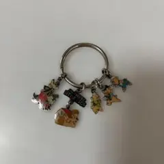 ディズニーキャラクター　3匹の子豚キーホルダー