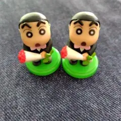 クレヨンしんちゃんフィギュア 2体セット
