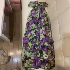 ベアトップのロングドレス