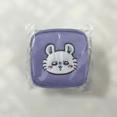 ちいかわ モモンガ カラビナ付き刺繍スクエアミニポーチ お顔ポーチ