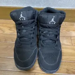 【本日まで】NIKE エアジョーダン ナイキ スニーカー 黒 ブラック