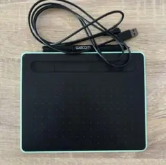 Wacom intuos ペンタブレット