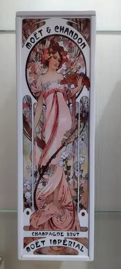 ミュシャ ティン缶 モエ・エ・シャンドン記念缶 ミュシャ ティン缶 モエ・エ・シャンドン記念缶