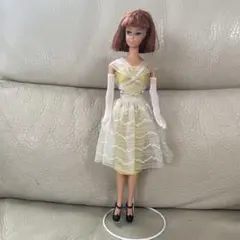 ヴィンテージバービー人形　アメリカンガール　ベンダブルレッグ　ブルネットカラー ヴィンテージバービー人形 アメリカンガール ベンダブルレッグ