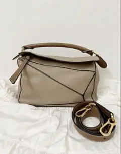 bowbow☆LOEWE ロエベ✳パズル スモール バッグ✳サンド✳未使用 LOEWE - 【美品】LOEWE ロエベ パズルバッグ スモール サンド