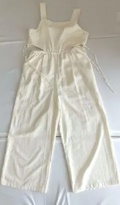 kastane　アイボリー カットアウトサロペット