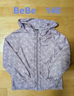 BeBe　ウィンドブレーカー　パーカー　140
