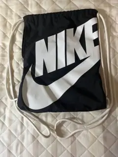 Item thumbnail for item 7a470ec5-0cf5-41d1-8cde-1e2a476df0ef