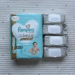 ☆Pampers Sサイズ＋KIRKLANDおしりふき＋ディズニー手口ふきセット