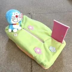 非売品　新品　ドラえもん　　　　　　　　　　　ボックスティッシュカバー