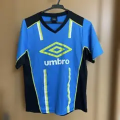 【値下げ‼️】umbro Vネックシャツ 半袖Tシャツ青黒 サッカー　キッズ160