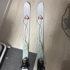 スキー IDone Mr-D. 171cm. Pivot12 ID One USA MR-D Mogul Ski 161 166 171 cm available