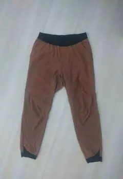 Item thumbnail for item f844506e-444c-42a8-bb9c-c333c0e5425a