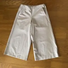 ワコール　ワイドクロップアウターパンツ　Mサイズ
