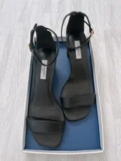 【美品】箱付きUNITEDARROWSブラックストラップサンダル