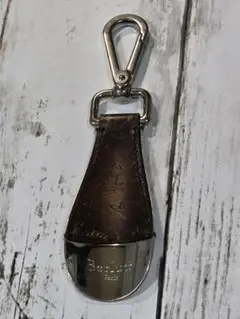 Item thumbnail for item 9a6ee30d-cc71-4dba-8bf1-299a482bd13a