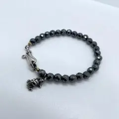 ビルウォールレザー マルチリングストーンブレスレットヘマタイト スカルボーン